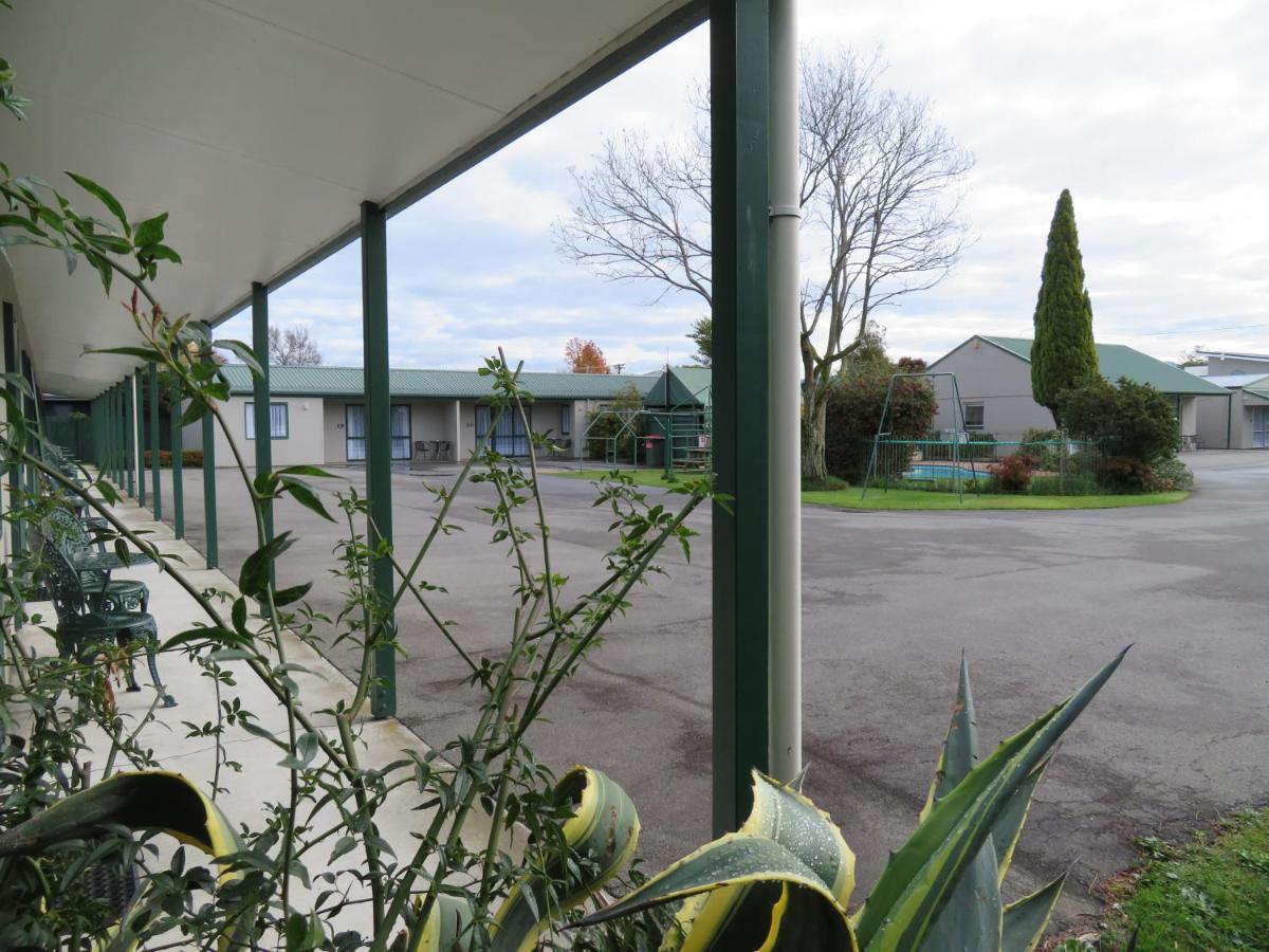 Commodore Court Motel Blenheim Esterno foto